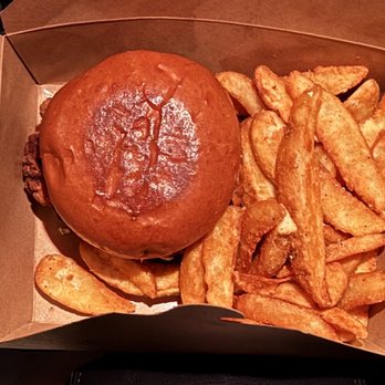 Ram & Bull - Fried Chicken Sandwich with Seasoned French Fries - Comfort Food Near Me - Brunswick, Maine