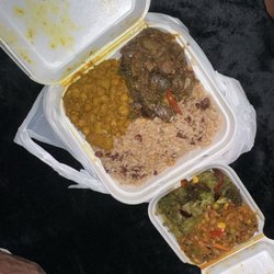 Chelsea's Bakery & Vegetarian Restaurant - Big plate , little plate