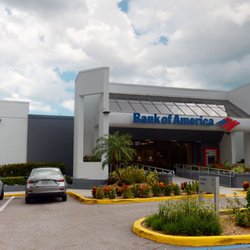 Bank of America Financial Center - Storefront