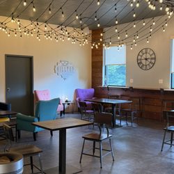 Hilltop Coffee - Seating areas
