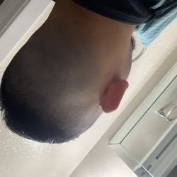 Cisco's Barbershop - The supposed "drop fade"