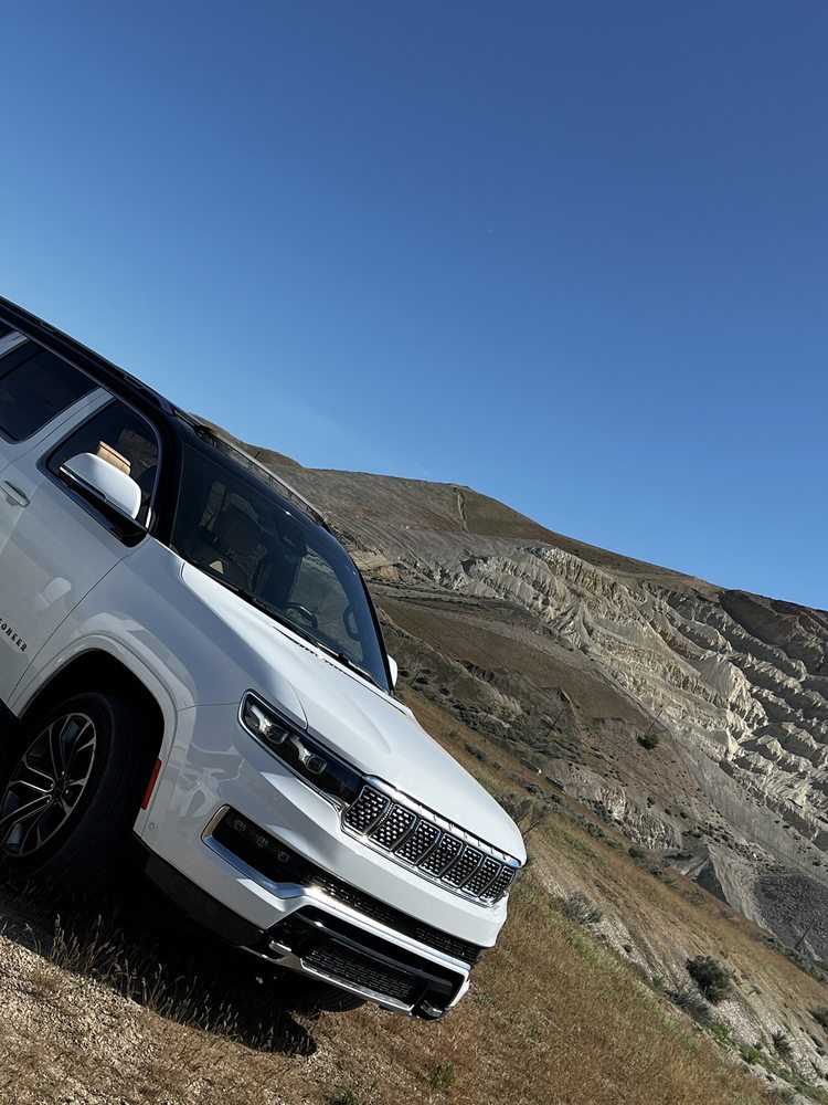 GOLDEN LUXURY AUTO Updated September 2024 218 Photos & 52 Reviews