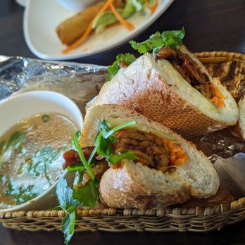 Pho N' Roll - Banh Mi - Vietnamese Near Me - Folsom, California Pho N' Roll - Banh Mi - Vietnamese Near Me - Folsom, California
