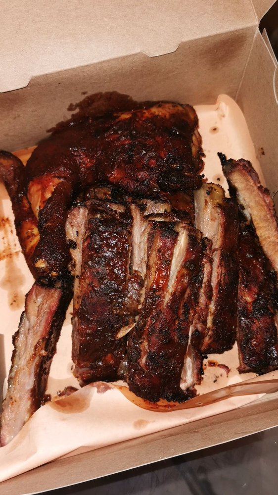 SMOKEBOX BBQ Updated July 2024 13 Photos 4720 Boulevard Saint