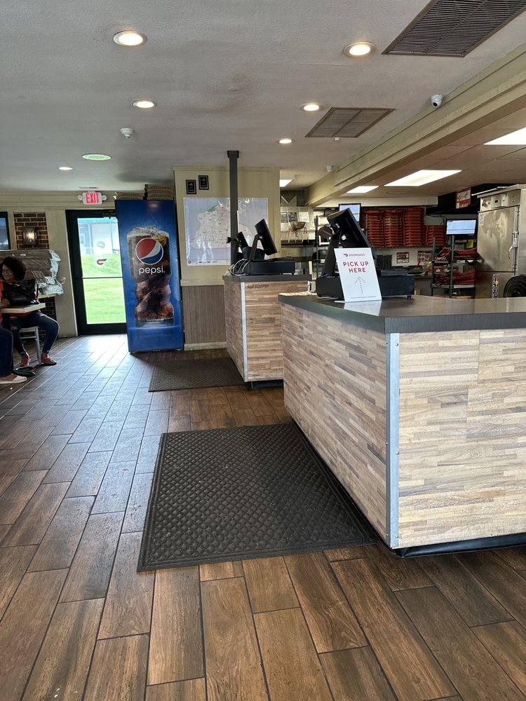 PIZZA HUT 10 Reviews 103 Boone Village Dr, Boonville, Missouri