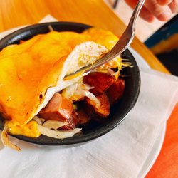 Ruggie's Breakfast and Lunch - Melting pot (inside) - my favorite part was the kielbasa (polish style sausage)