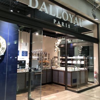 Gare de l'Est - Really really good macarons! - Train Stations Near Me Gare de l'Est - Really really good macarons! - Train Stations Near Me