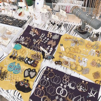 Segundo Coffee Lab - Jewelry Stand - Coffee & Tea Near Me - Houston, Texas Segundo Coffee Lab - Jewelry Stand - Coffee & Tea Near Me - Houston, Texas