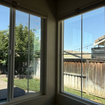 Spott - Clean windows - Window Washing Near Me - Winters, California