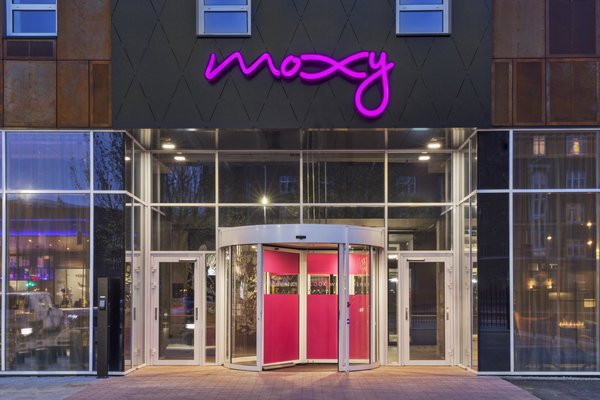 Moxy Copenhagen Sydhavnen by null
