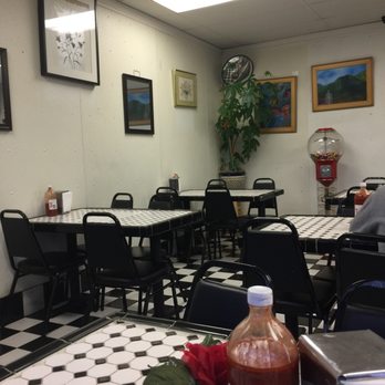 Taqueria La Mexicana - Cozy place - Mexican Near Me - Long Beach, California