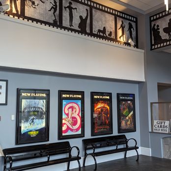 Riverview Cinemas - Cinema Near Me - Southbury, Connecticut