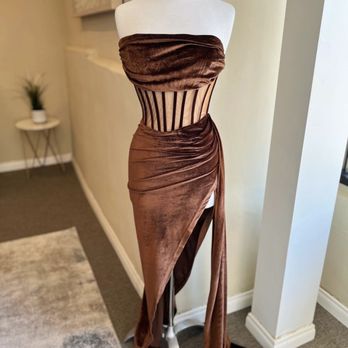 Sabrak Boutique - Women's Clothing Near Me - Los Angeles, California Sabrak Boutique - Women's Clothing Near Me - Los Angeles, California