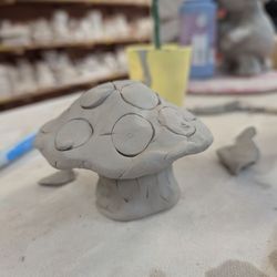 Round Rock Community Clay - Mushroom with leftover clay