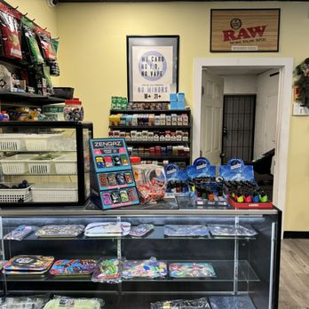 Highlite Smoke and Vape - Tobacco Shops Near Me - Stanton, California