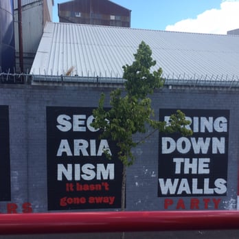 Peace Wall - Landmarks & Historical Buildings Near Me - Belfast, BFS