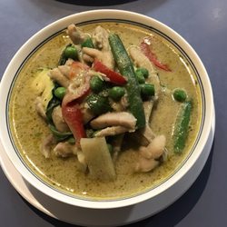 Thip's Thai - Green Chicken Curry