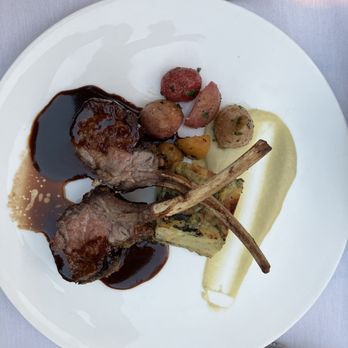 San Ysidro Ranch - Rack of lamb - Hotels Near Me - Montecito, California San Ysidro Ranch - Rack of lamb - Hotels Near Me - Montecito, California