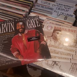 Jackpot for vinyl!!!