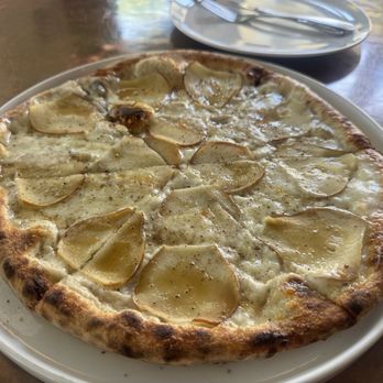 Dodici Pizzeria - Pizza Near Me - Sacramento, California Dodici Pizzeria - Pizza Near Me - Sacramento, California
