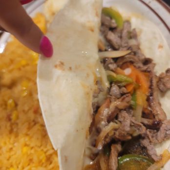 Mojitos Mexican Grill - Steak fajita quesadilla - Mexican Near Me - Raymore, Missouri
