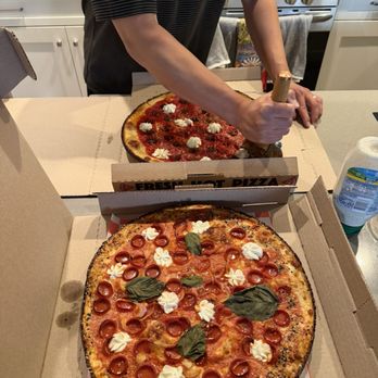 Milly's Pizza In The Pan - No Comply and Tom's Killing - Pizza Near Me - Chicago, Illinois Milly's Pizza In The Pan - No Comply and Tom's Killing - Pizza Near Me - Chicago, Illinois