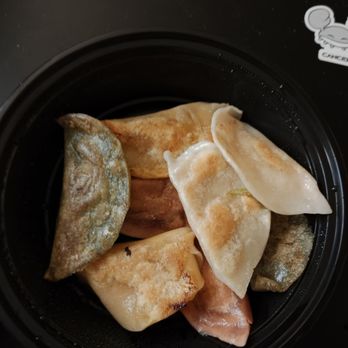 Gold Dumpling - 8 piece gluten free dumpling combo - Gluten-Free Near Me - Staten Island, New York