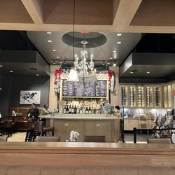 The Social Kitchen & Libations - Bar
