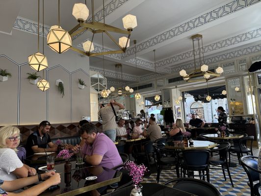 Grand Café Orient by null
