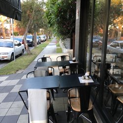 Kizmet Cafe - Outside tables