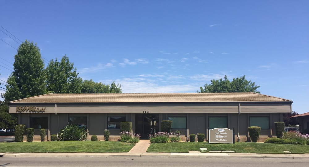 J & B RENTALS Updated October 2024 15 Reviews 1217 W Tokay St