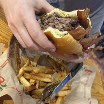 Chili's - Just Bacon Burger* - Bars Near Me - Lincoln, Nebraska Chili's - Just Bacon Burger* - Bars Near Me - Lincoln, Nebraska