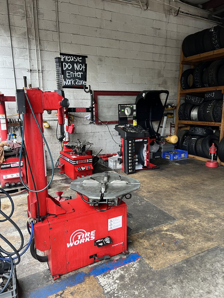 ANGELS TIRES Updated September 2024 1609 Manchester Expy, Columbus