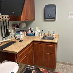 Petersburg Veterinary Clinic - Exam room