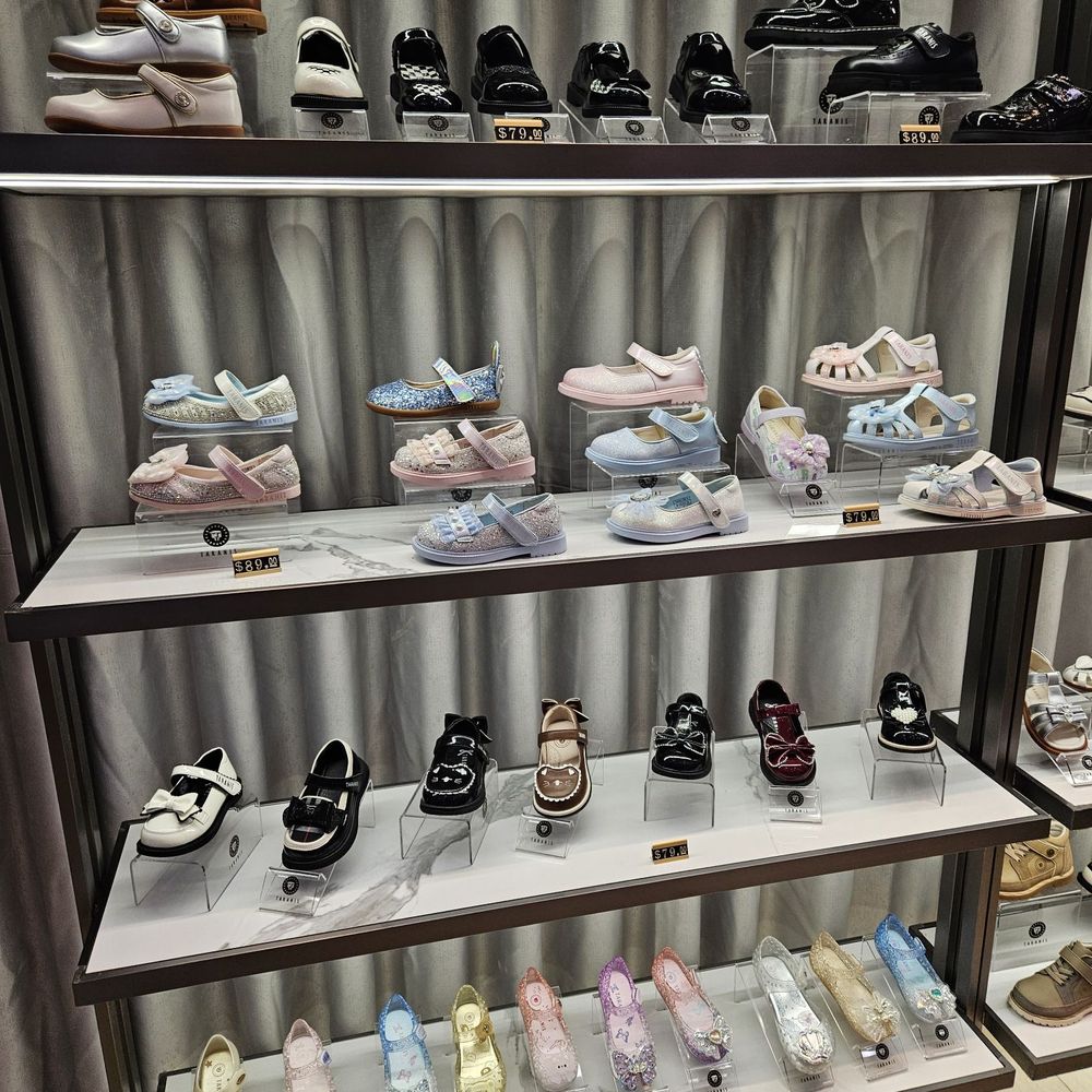 Taranis - Kids shoes - Shoe Stores Near Me - Canoga Park, California