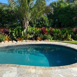 Pura Vida Tropical Gardens