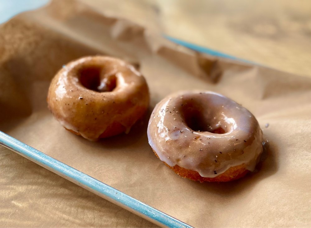 Social spots from Benny's Donuts