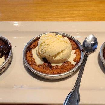 BJ's Restaurant & Brewhouse - Pizookie - New American Near Me - Glendale, California