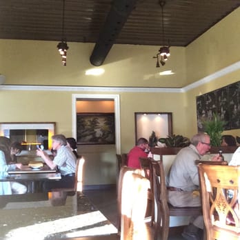 The Hot Wok - Asian Fusion - Cosy place - Chinese Near Me - Perth, Ontario