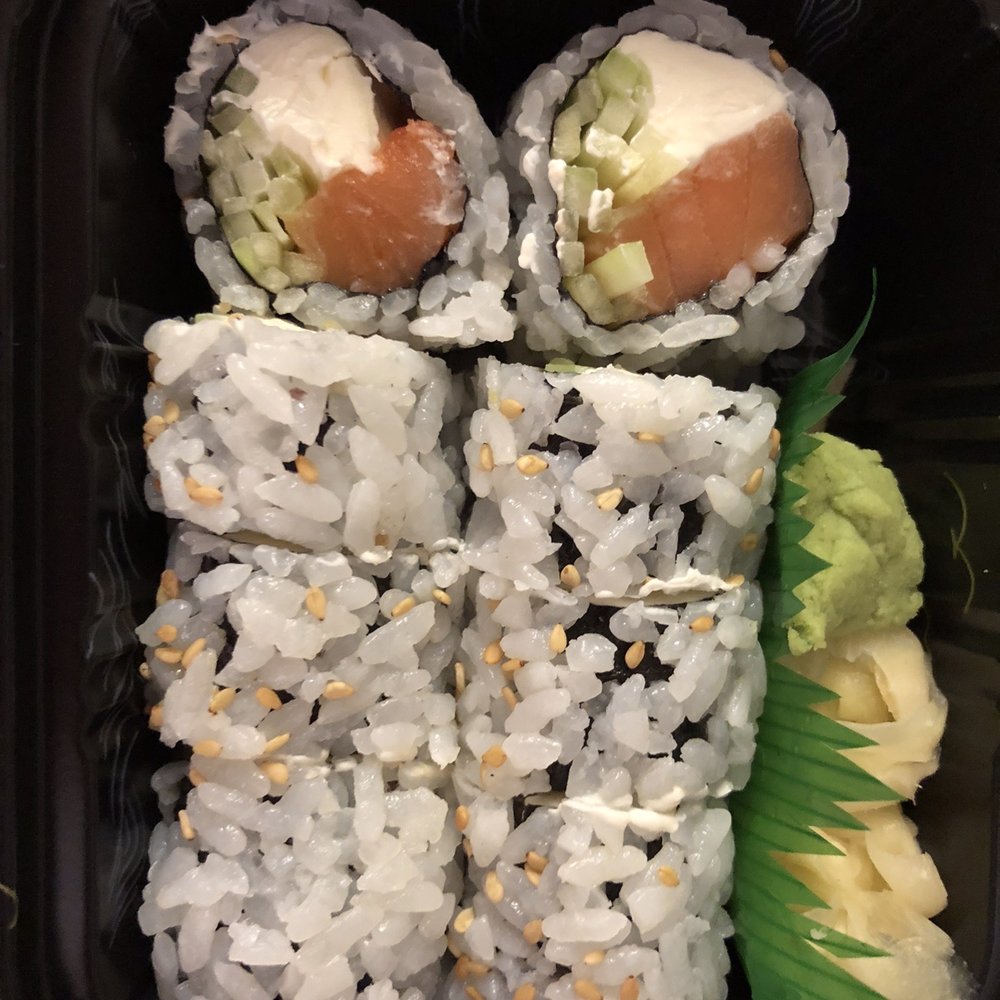 Mandarin Palace - Philadelphia roll - Chinese Near Me - Philadelphia, Pennsylvania