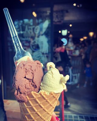 Premarché Gelateria & Alternative Junk by null