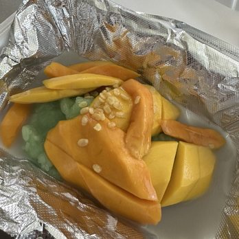 Zabb Thai Spice Kitchen - Mango Sticky Rice (Seasonal) - Thai Near Me - Las Vegas, Nevada Zabb Thai Spice Kitchen - Mango Sticky Rice (Seasonal) - Thai Near Me - Las Vegas, Nevada