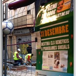 Kiosco Papereria - La grossa en medio de las obras: fin obras previsto febrero 2017