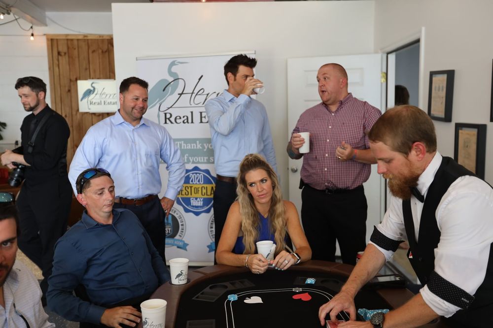 HERRON REAL ESTATE Updated September 2024 54 Photos 1925 Park Ave