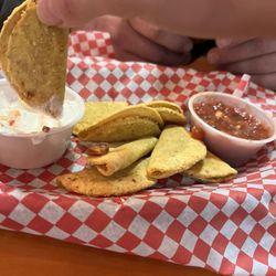 Lolo Hot Springs - Cheap Walmart microwaveable tacos for $12.