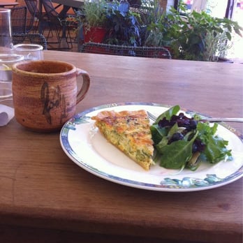 First Slice - Broccoli and cheddar quiche - New American Near Me - Chicago, Illinois