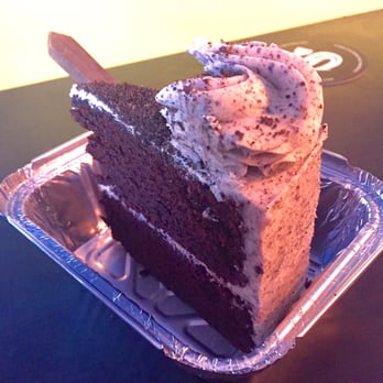 Original Patty Men - Oreo layer cake - Burgers Near Me - Birmingham, XWM