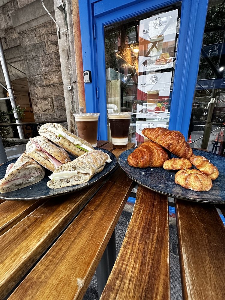 CHEZ VICTOR BAKERY Updated August 2024 19 Photos 149 Sullivan St