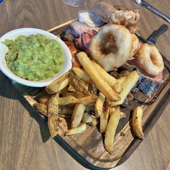 Magical Meat Boutique - Prime Rib dinner with mushy peas. - British Near Me - Mount Dora, Florida Magical Meat Boutique - Prime Rib dinner with mushy peas. - British Near Me - Mount Dora, Florida
