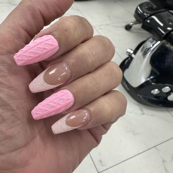 Nail Couture - Pink nail design. - Nail Salons Near Me - Upland, California Nail Couture - Pink nail design. - Nail Salons Near Me - Upland, California